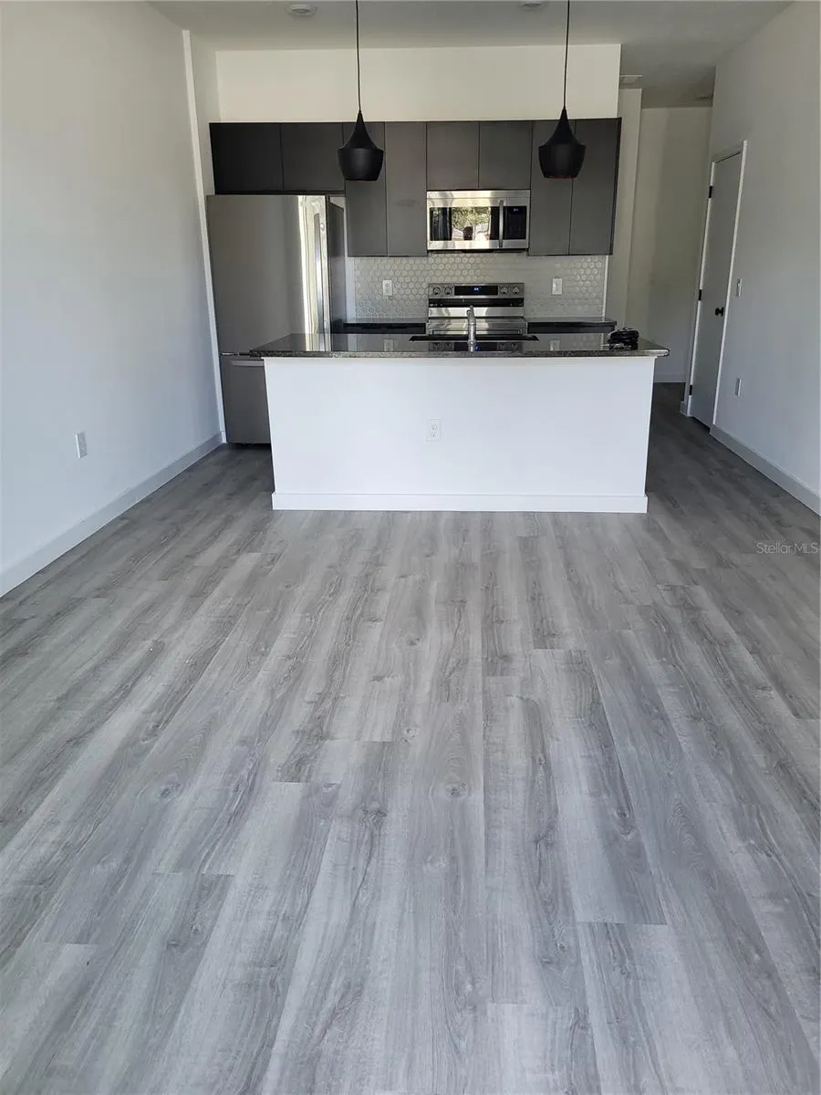 3377 TRANQUIL TRL
