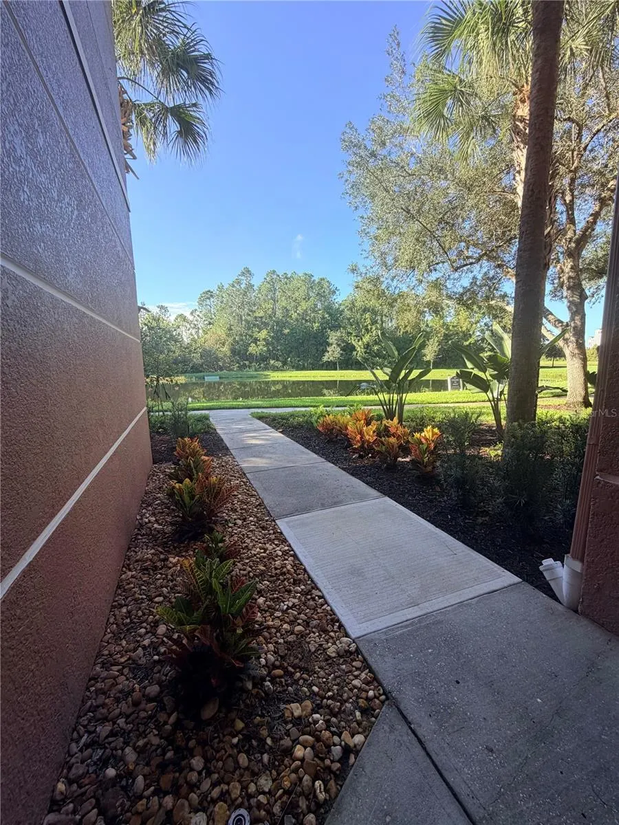 8300 PORTOFINO DR #102 #102