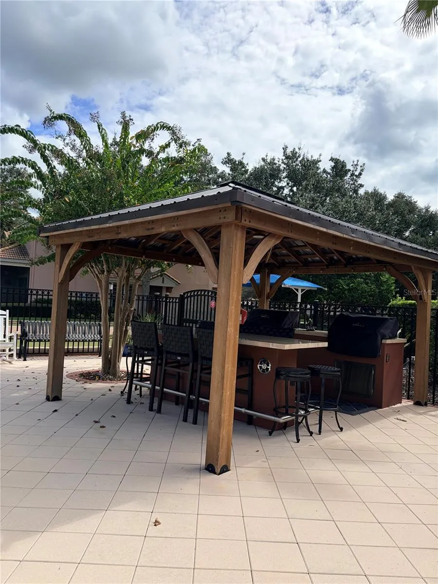 8300 PORTOFINO DR #102 #102