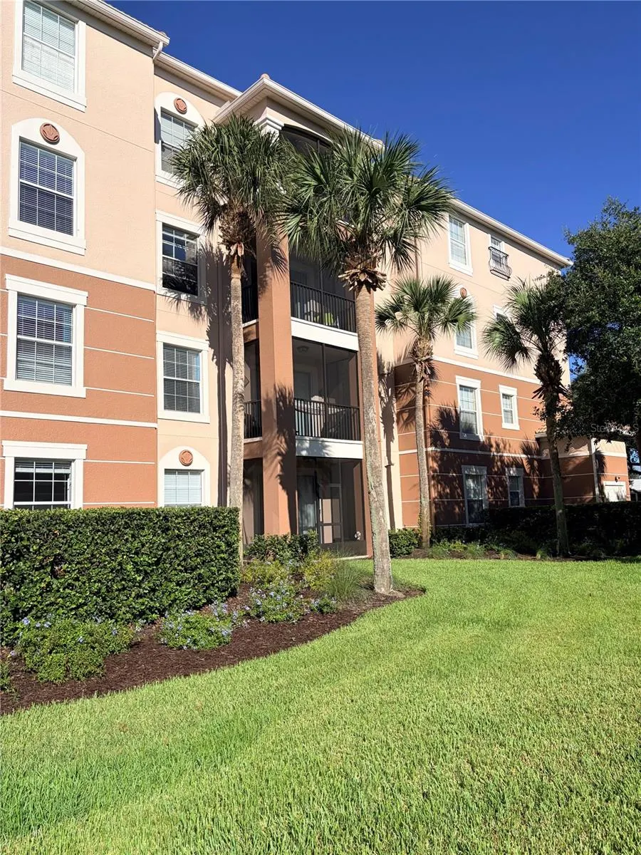 8300 PORTOFINO DR #102 #102