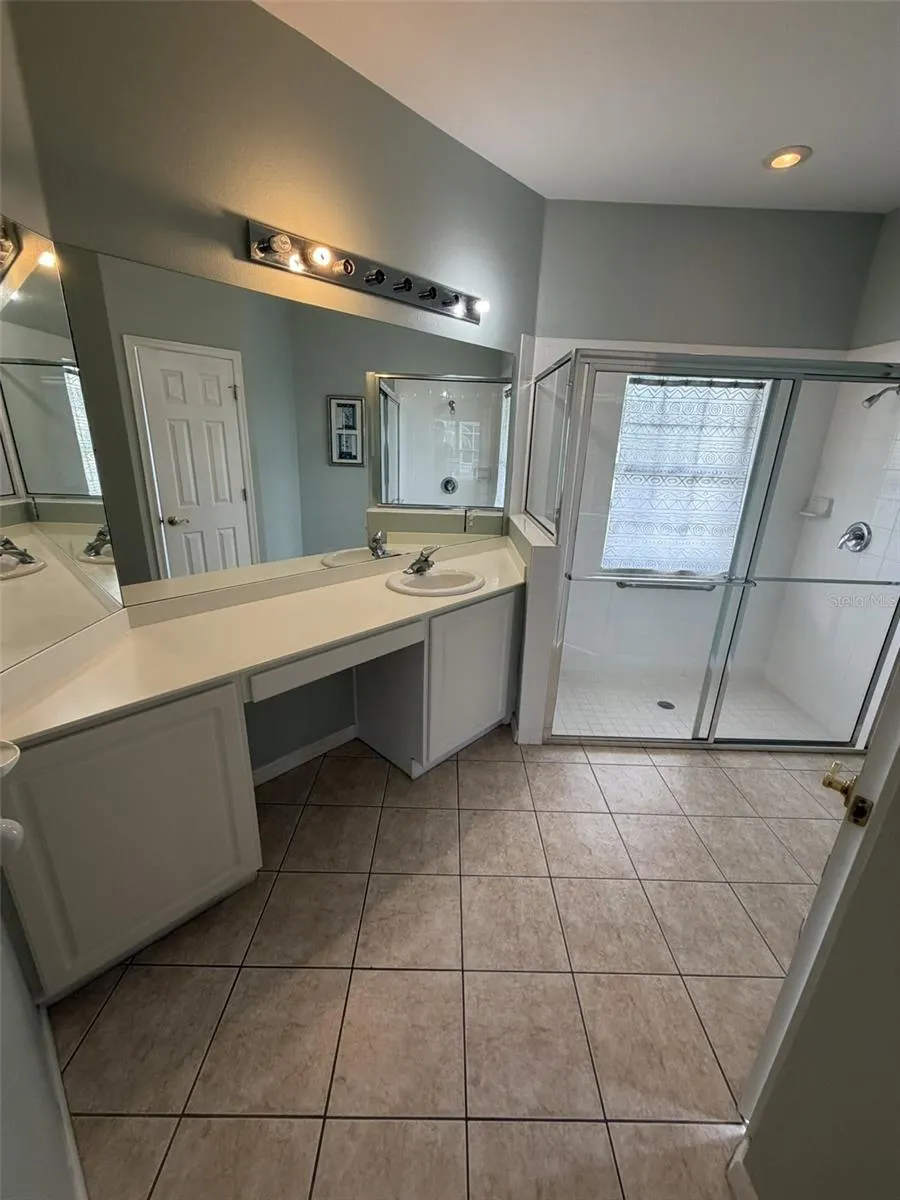 356 LAKE CASSIDY DR