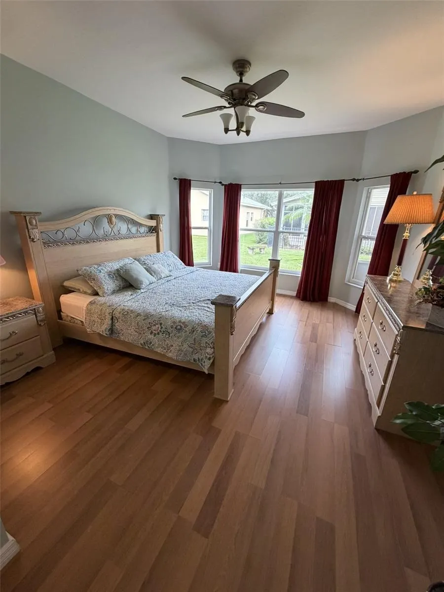 356 LAKE CASSIDY DR