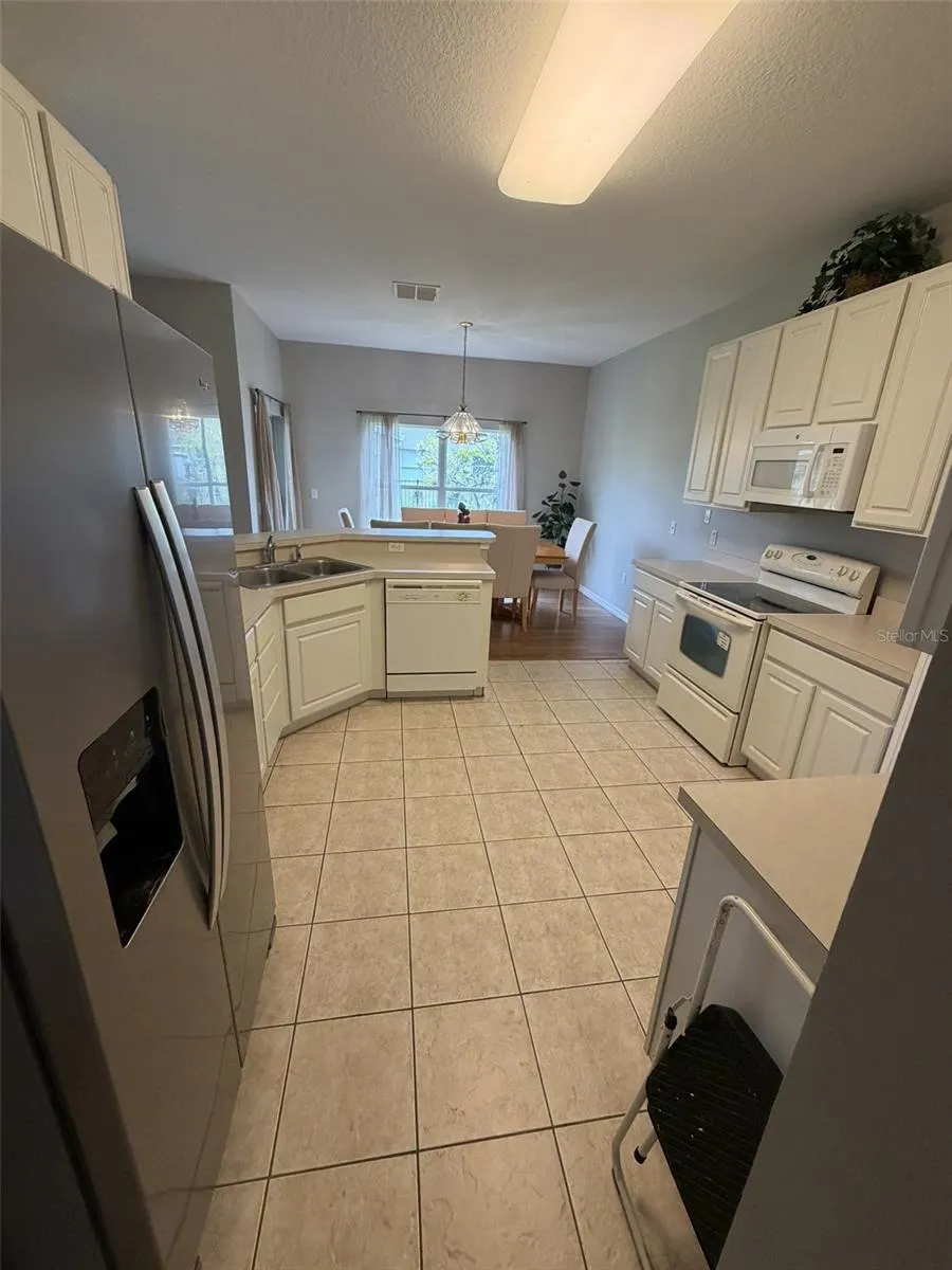 356 LAKE CASSIDY DR