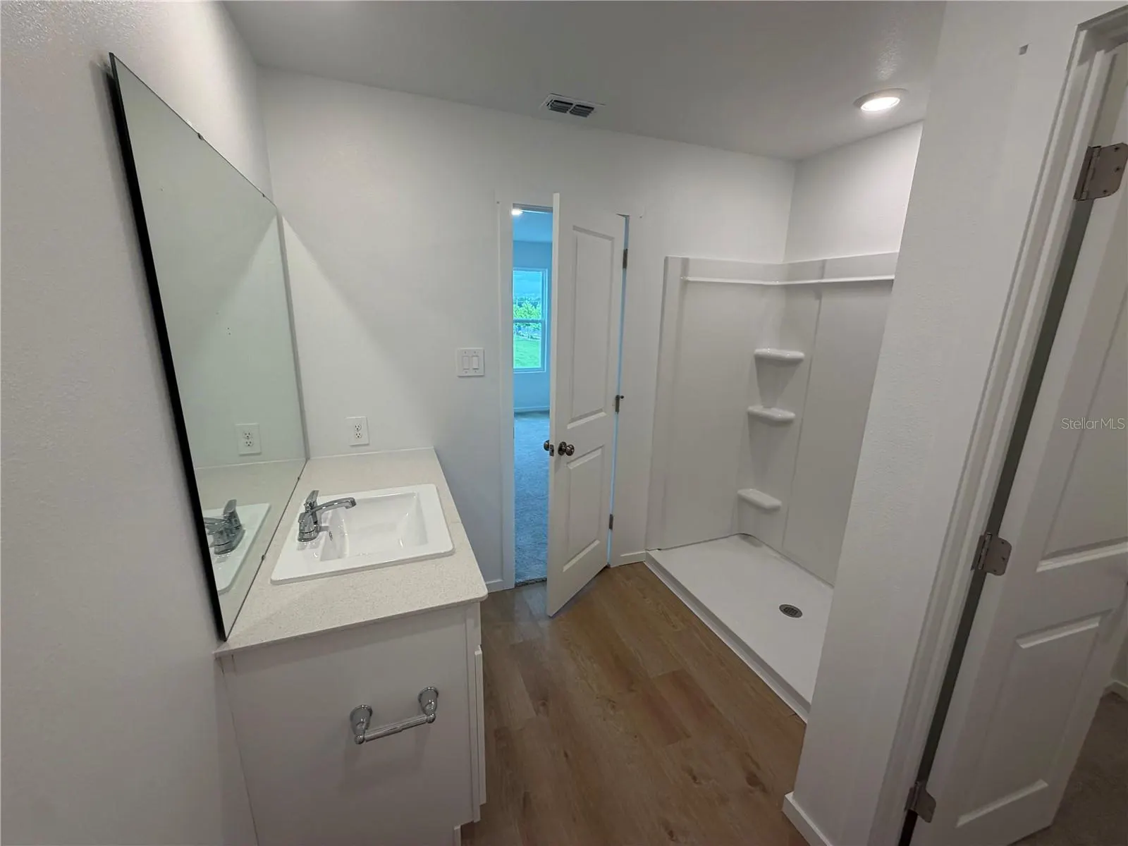 3009 CAPTAIN JAX WAY