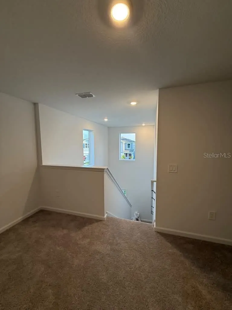3367 ALEXANDER DR