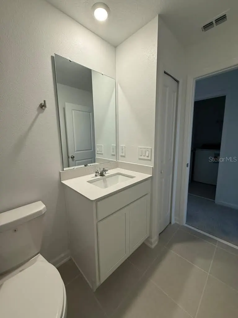 3367 ALEXANDER DR