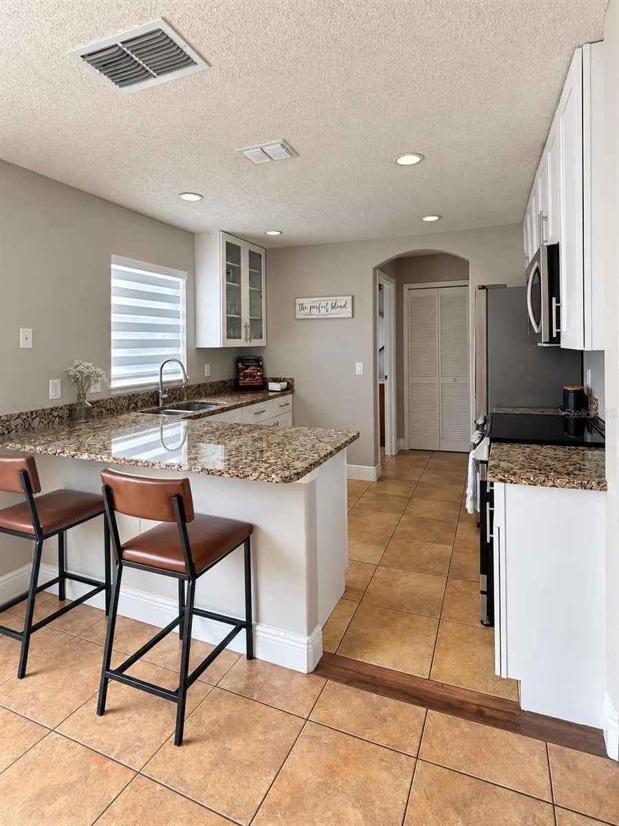 14316 SUN BAY DR