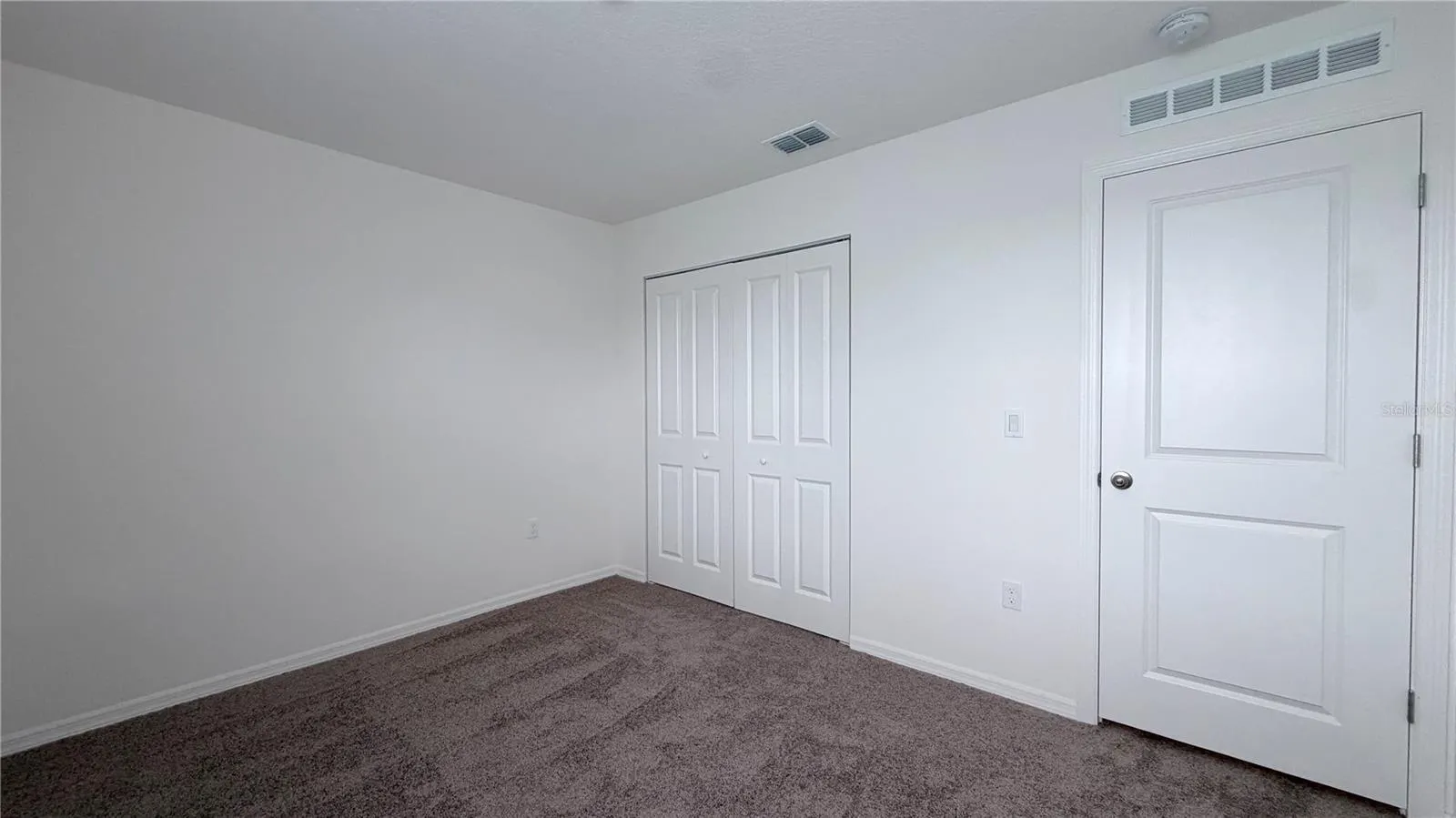 801 OGNON CT