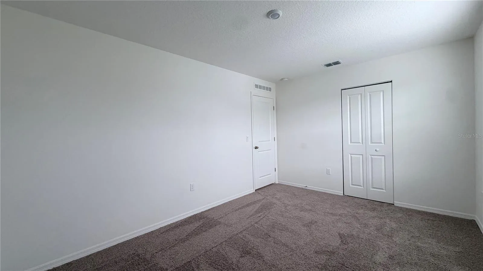 801 OGNON CT