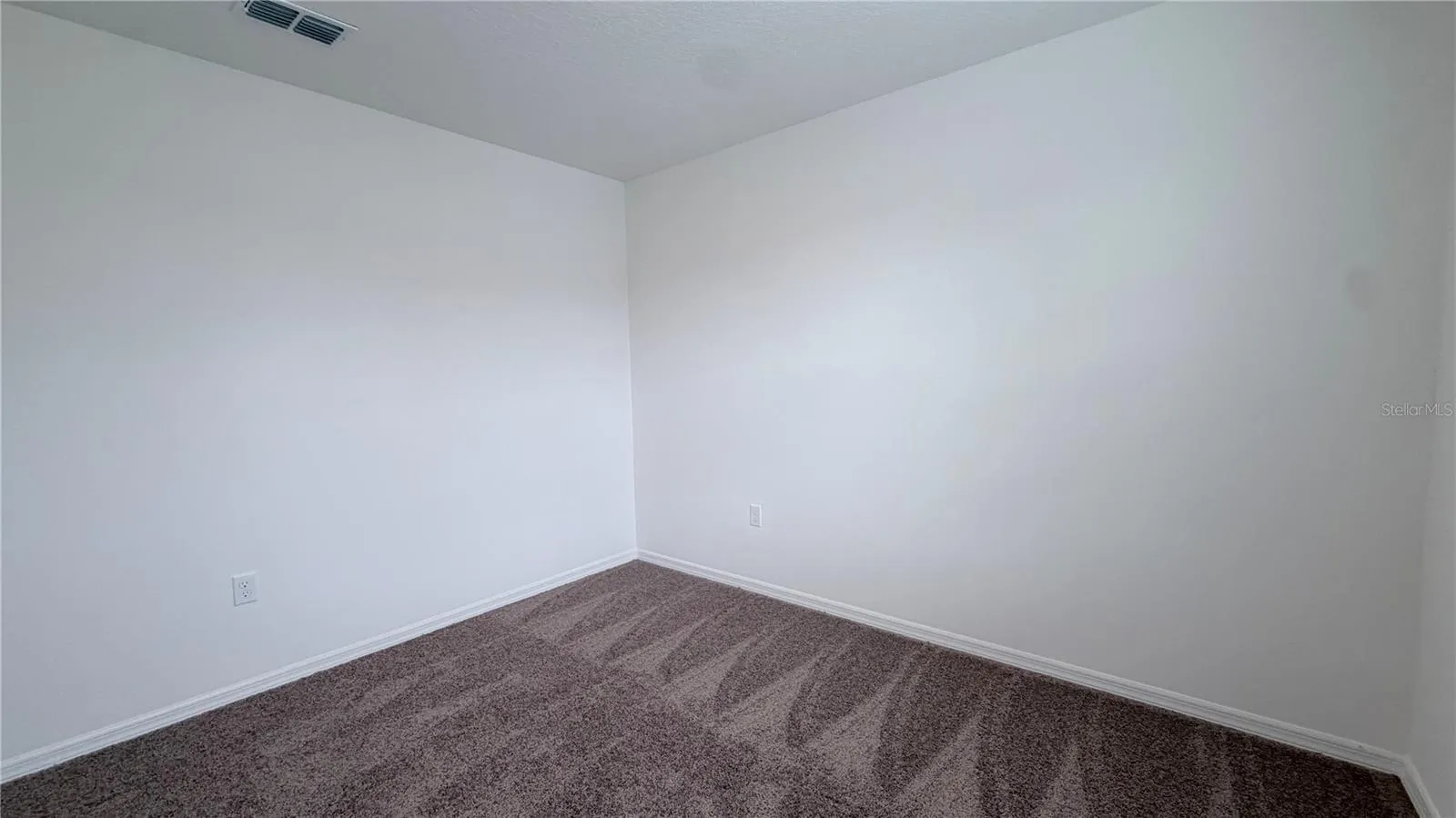 801 OGNON CT