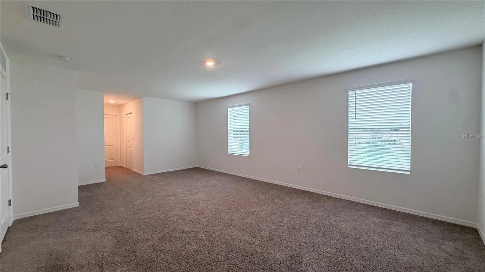 801 OGNON CT