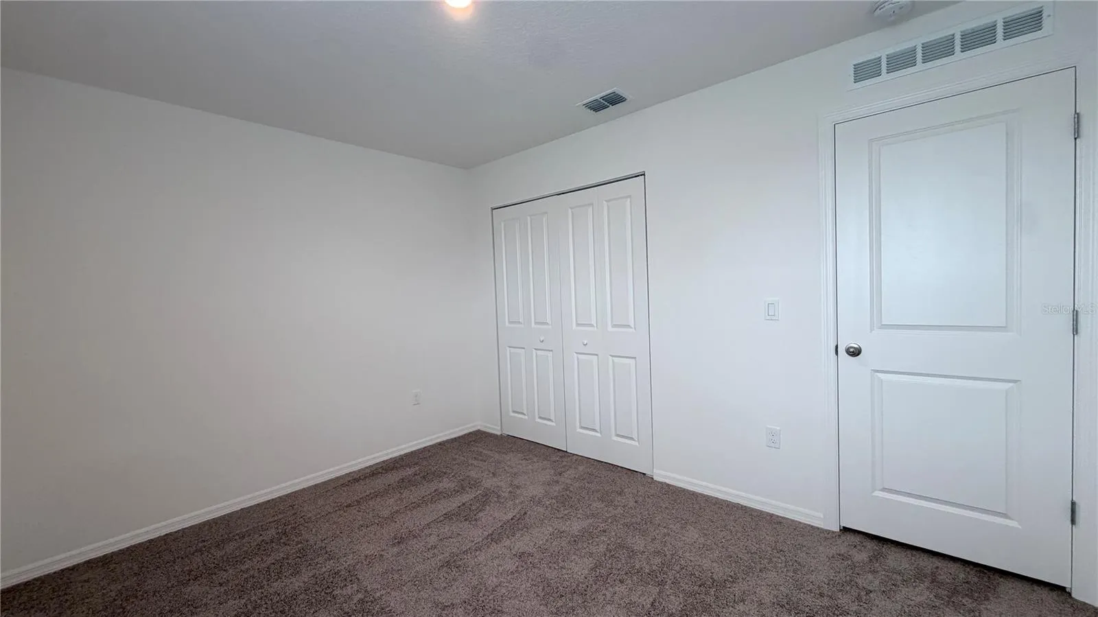 801 OGNON CT