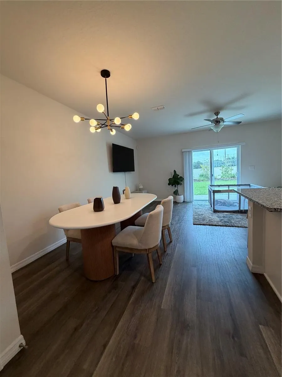 1241 BALSAM DR