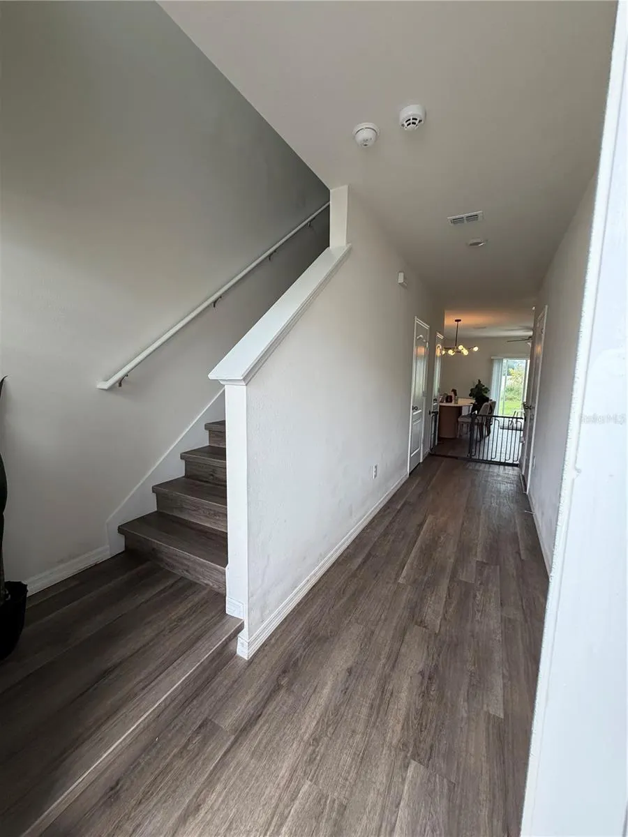 1241 BALSAM DR