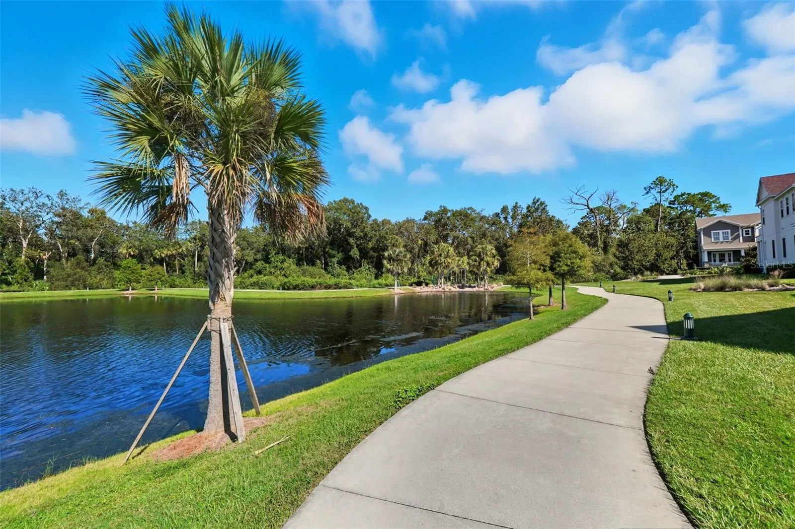 7484 ESTUARY LAKE LOOP