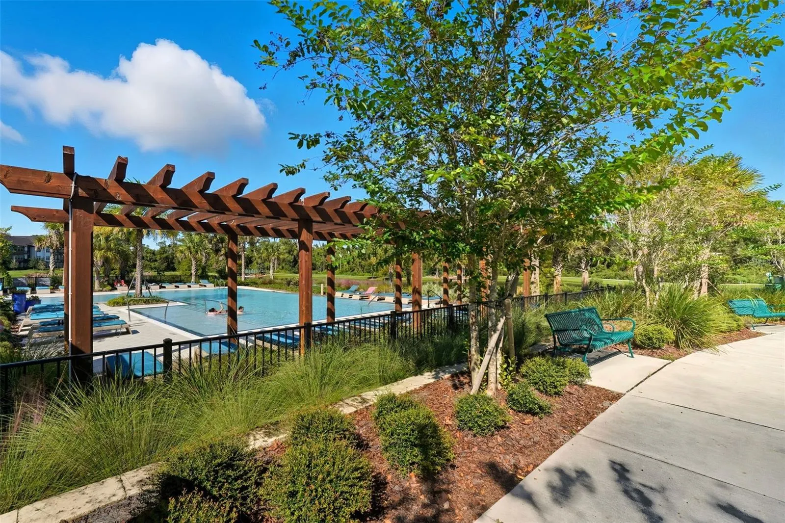 7484 ESTUARY LAKE LOOP