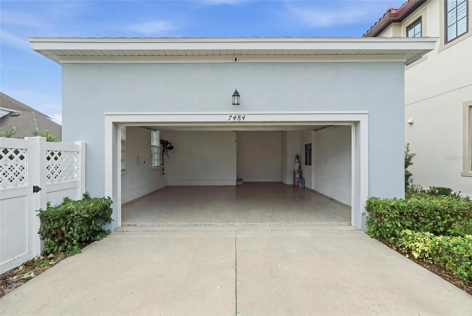 7484 ESTUARY LAKE LOOP