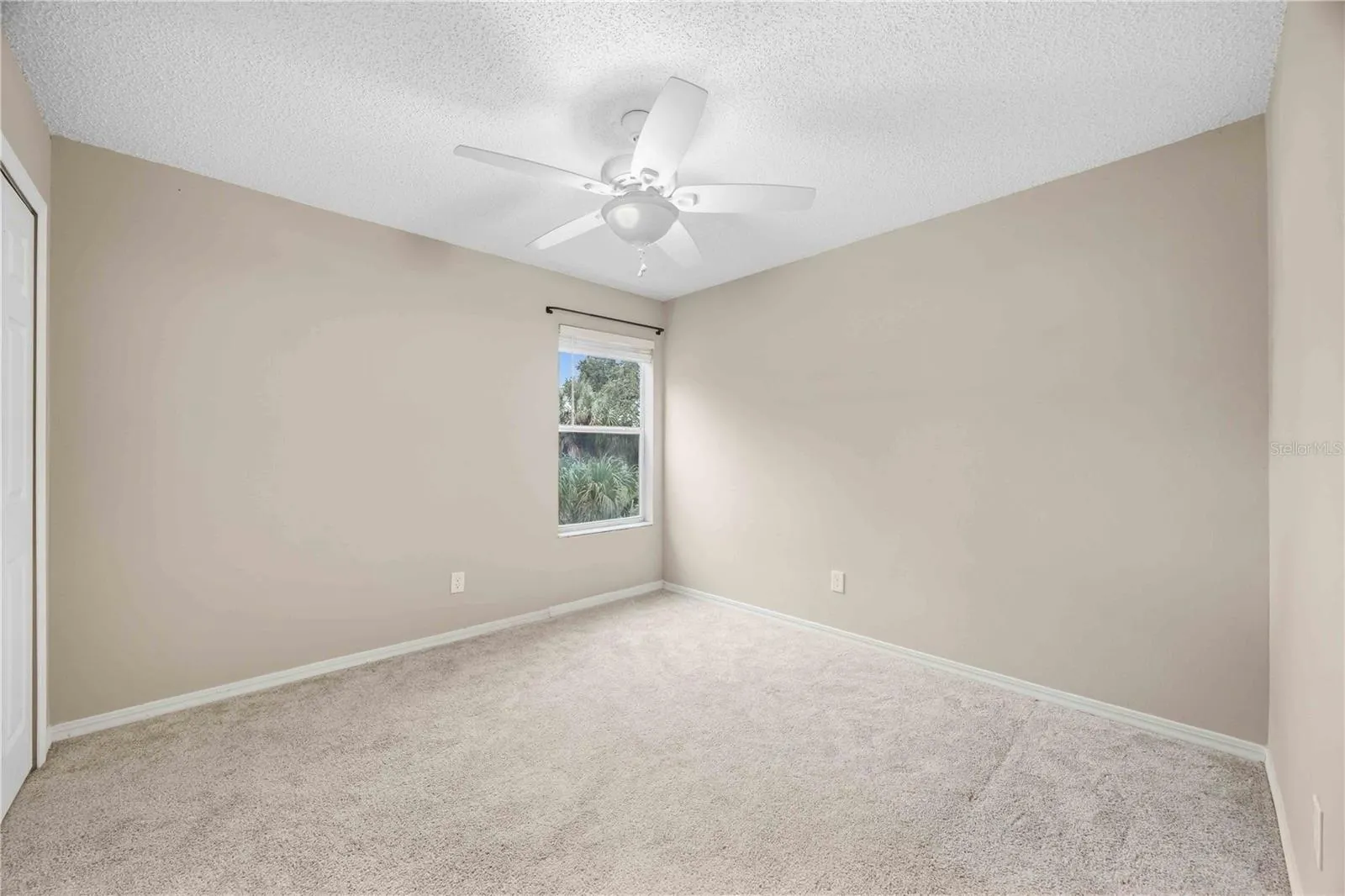 2211 MALLORY CIR