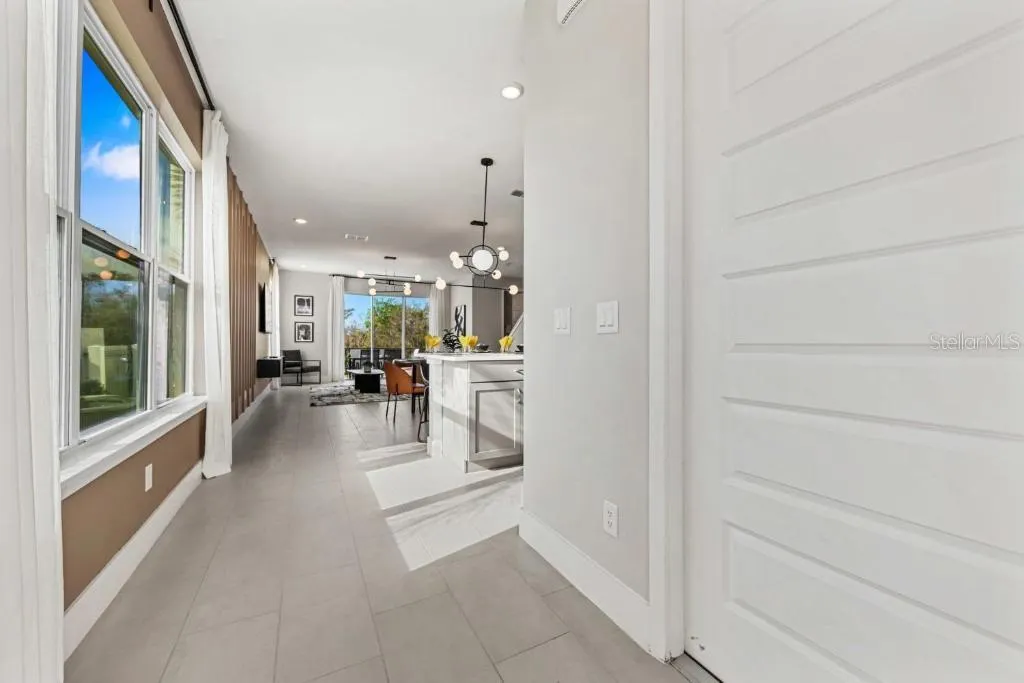 7904 SPECTRUM DR