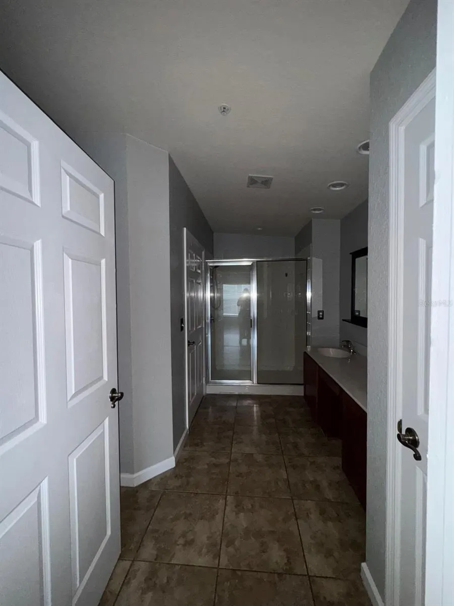 3351 WHITESTONE CIR #301 #301