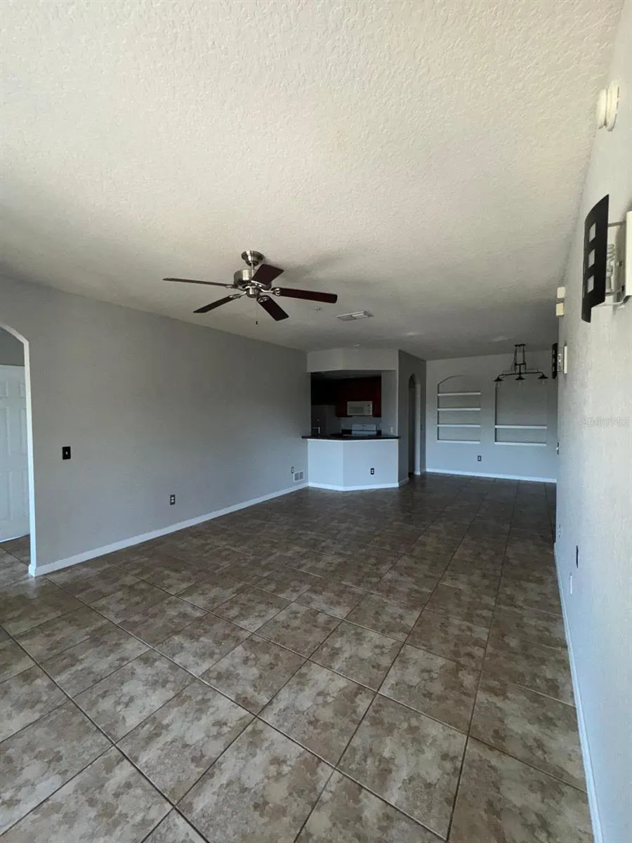 3351 WHITESTONE CIR #301 #301