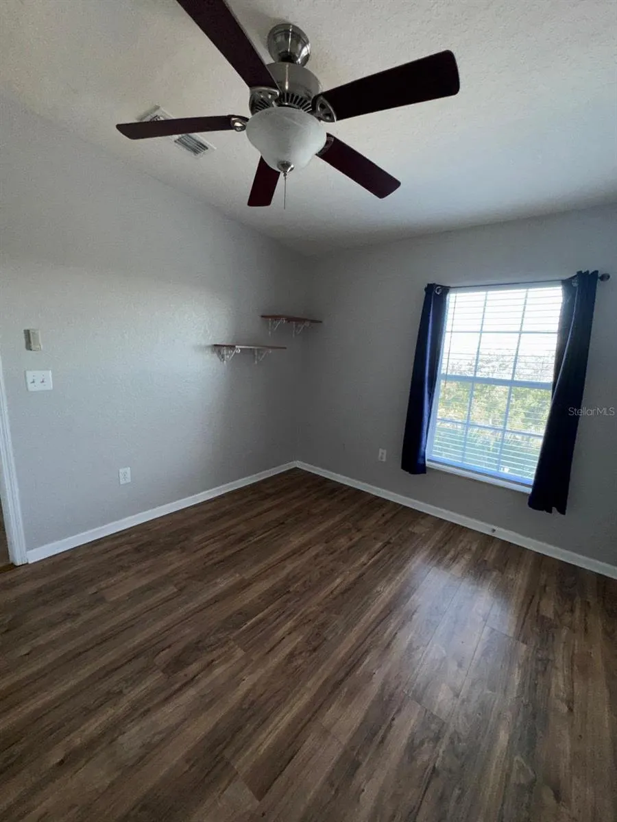 3351 WHITESTONE CIR #301 #301