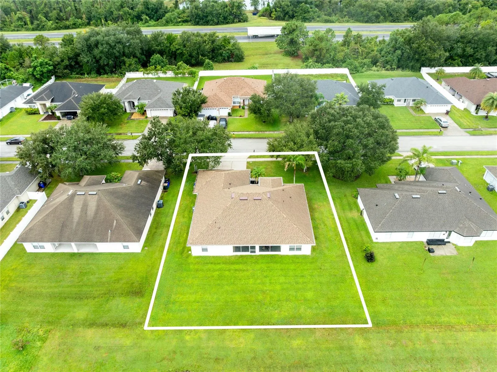 3235 LORIMAR LN