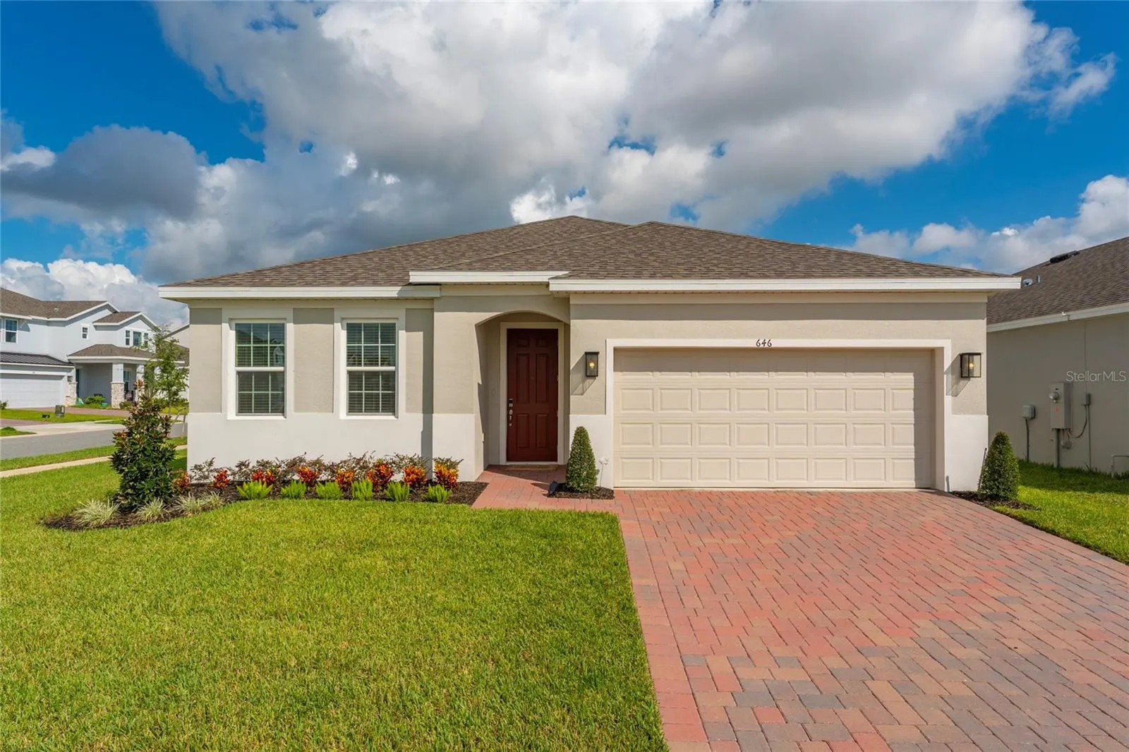 646 DUKE DR