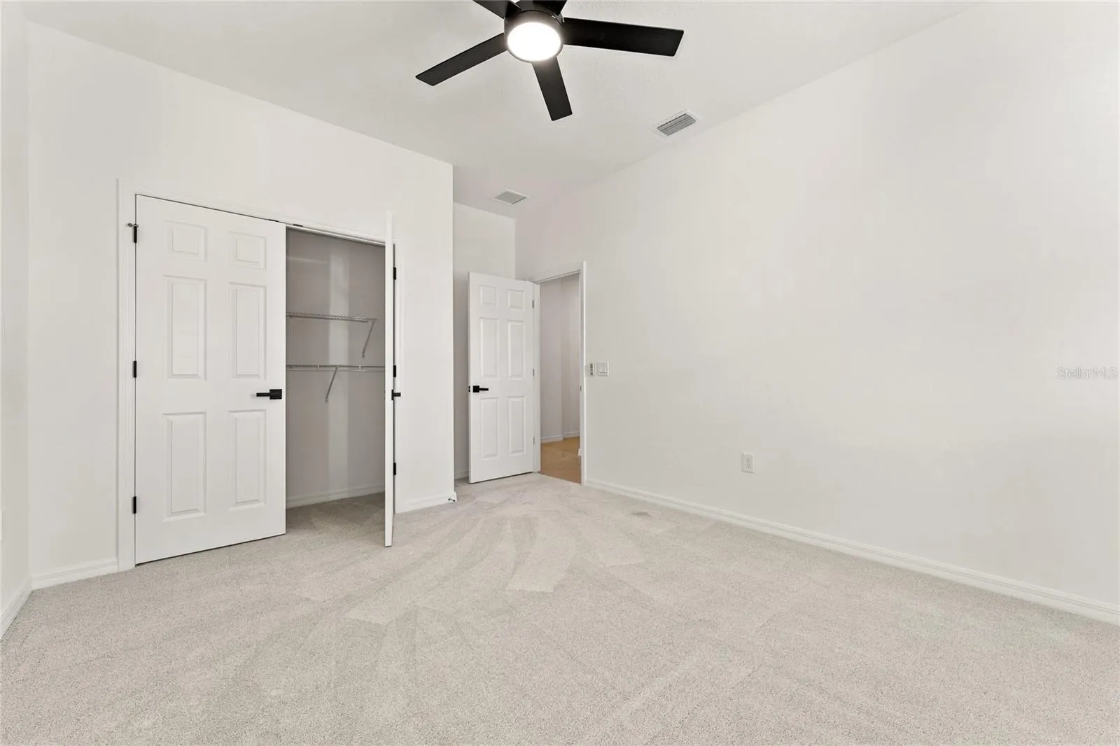 646 DUKE DR