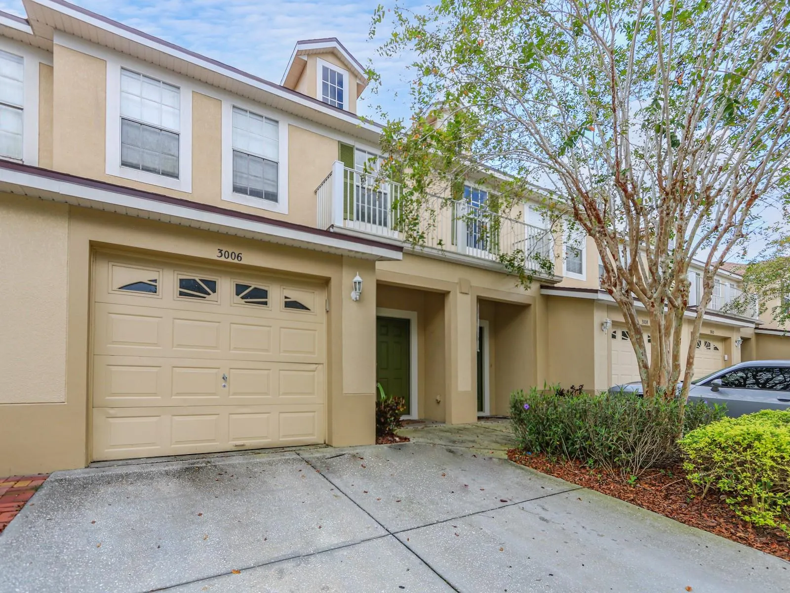 3006 THORNTON DR