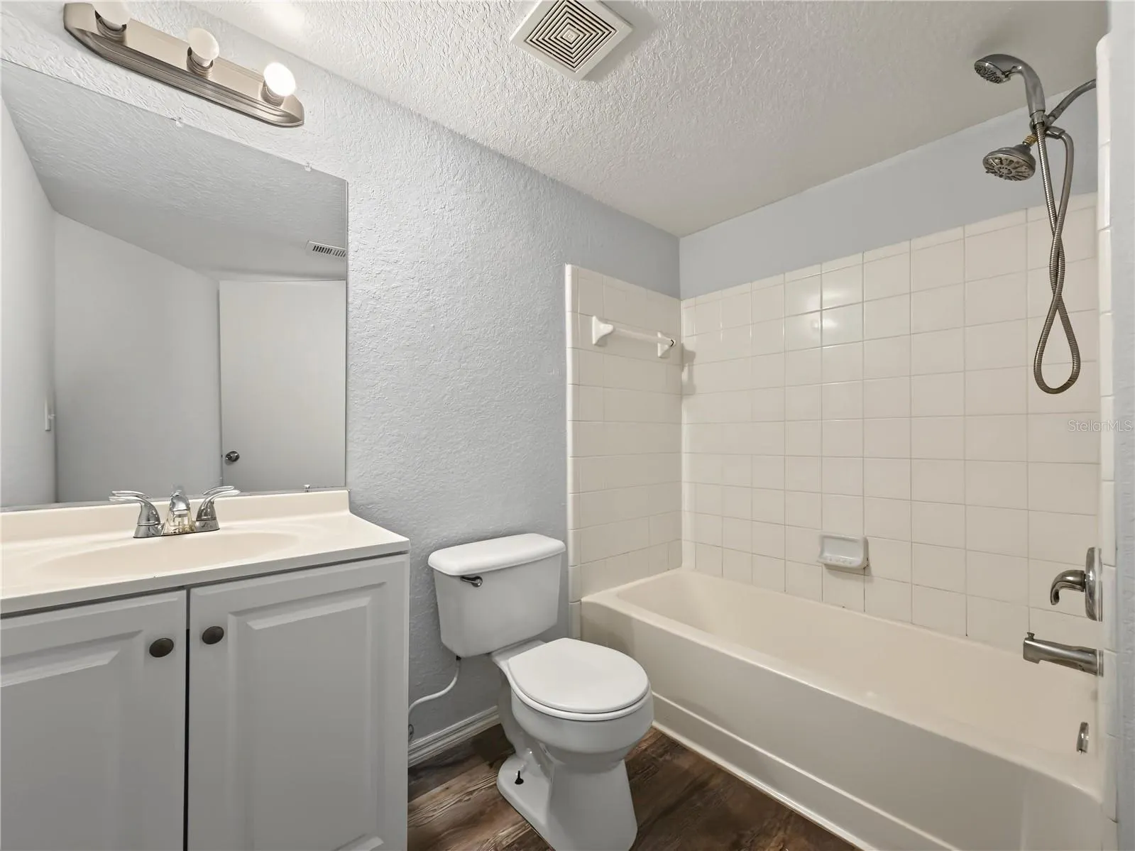 2213 GRAND CAYMAN CT #1137 #1137