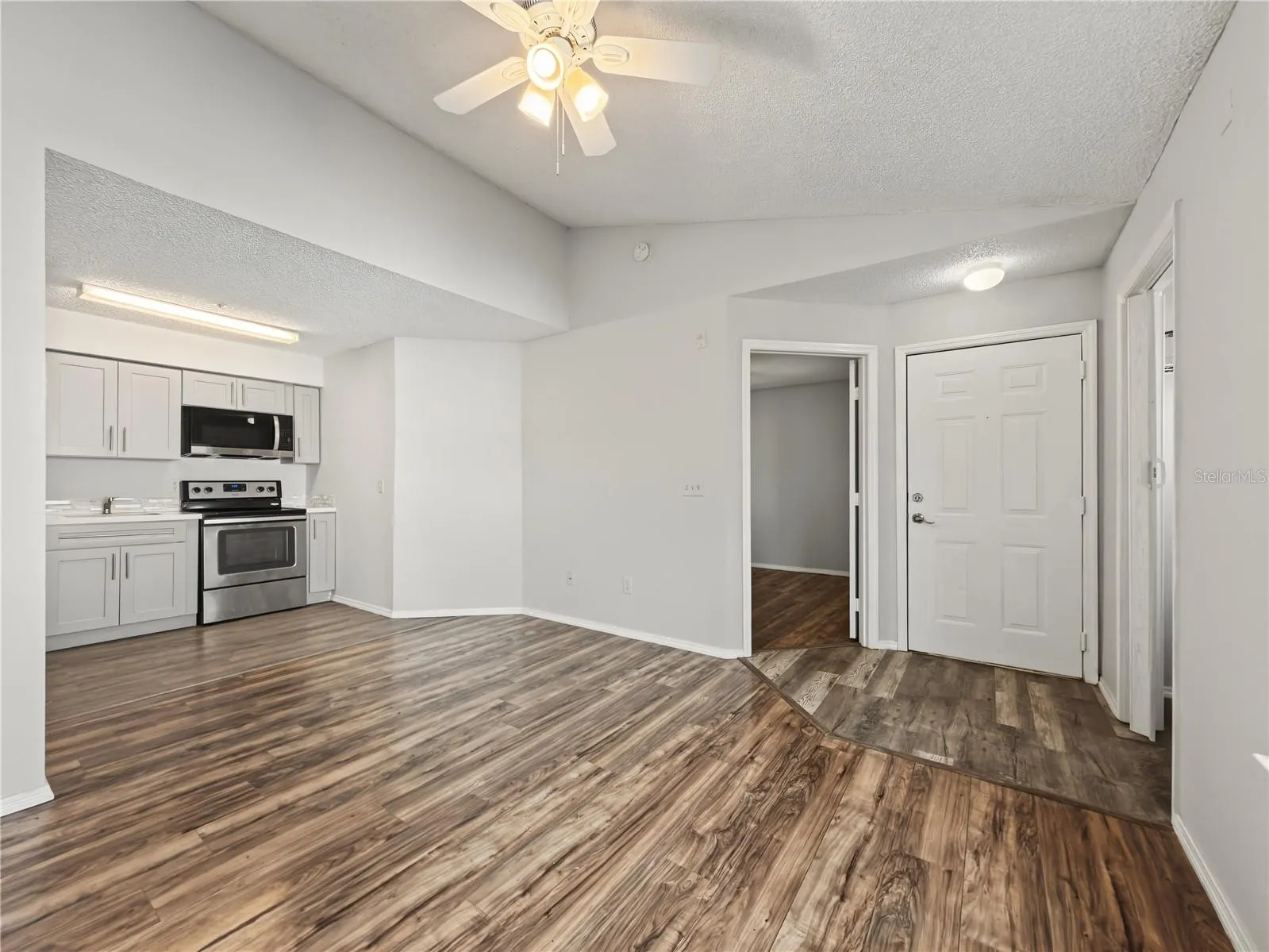 2213 GRAND CAYMAN CT #1137 #1137
