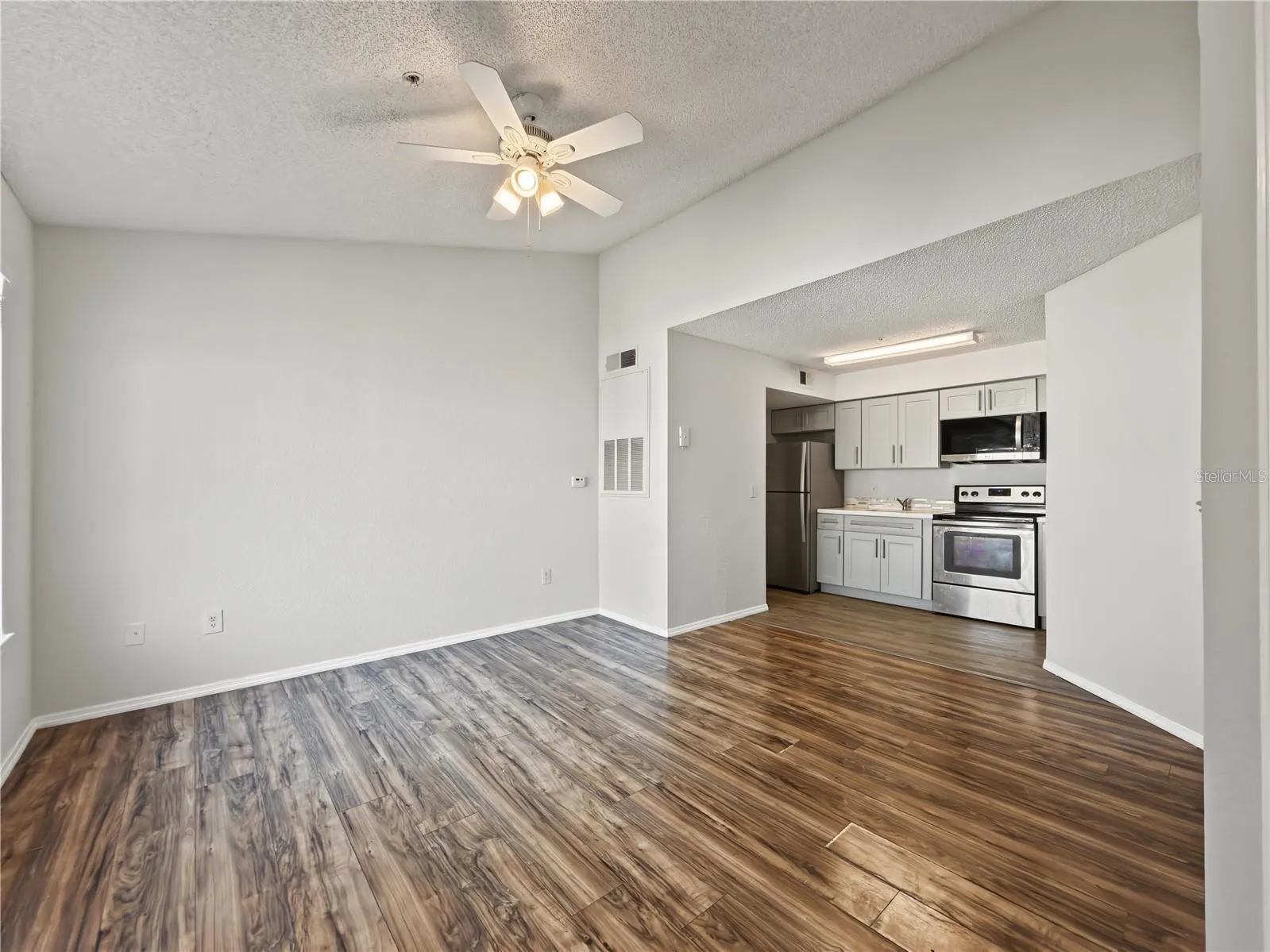 2213 GRAND CAYMAN CT #1137 #1137
