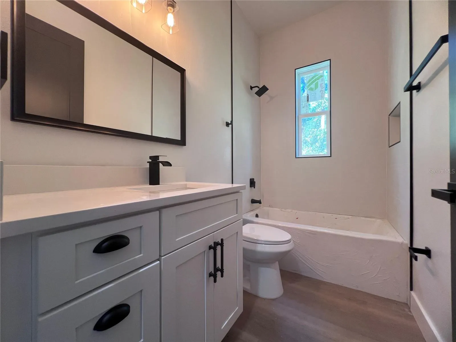 45 SANCTUARY AVE