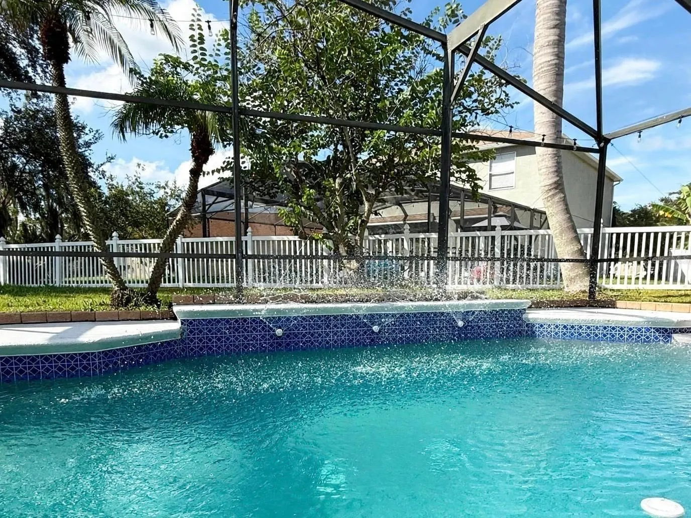 142 HARWOOD CIR