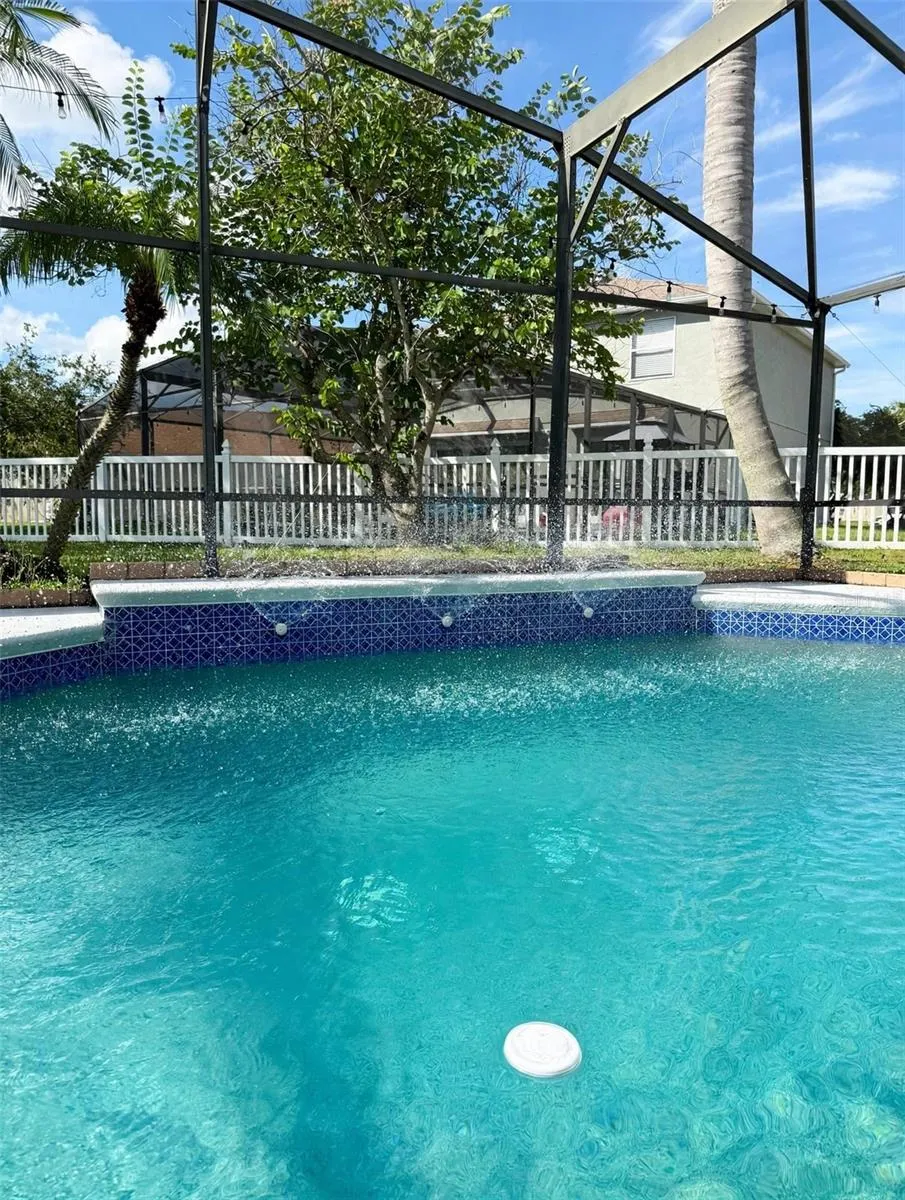 142 HARWOOD CIR