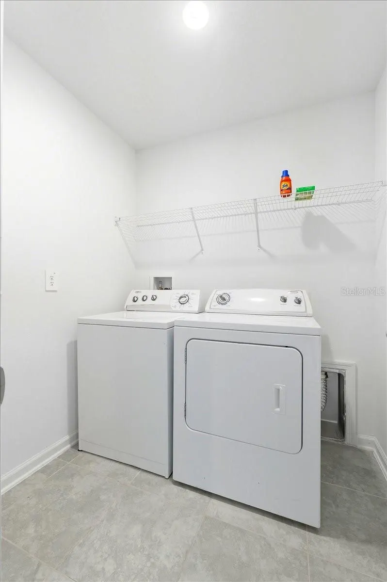 1140 TYLER LOOP