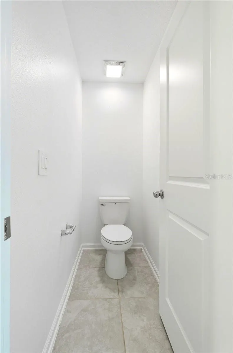 1140 TYLER LOOP