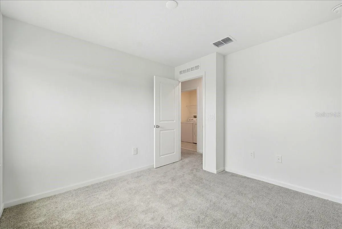 1140 TYLER LOOP