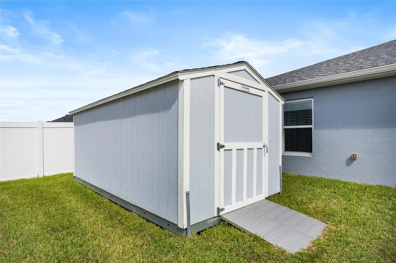 1075 TROPEA LN