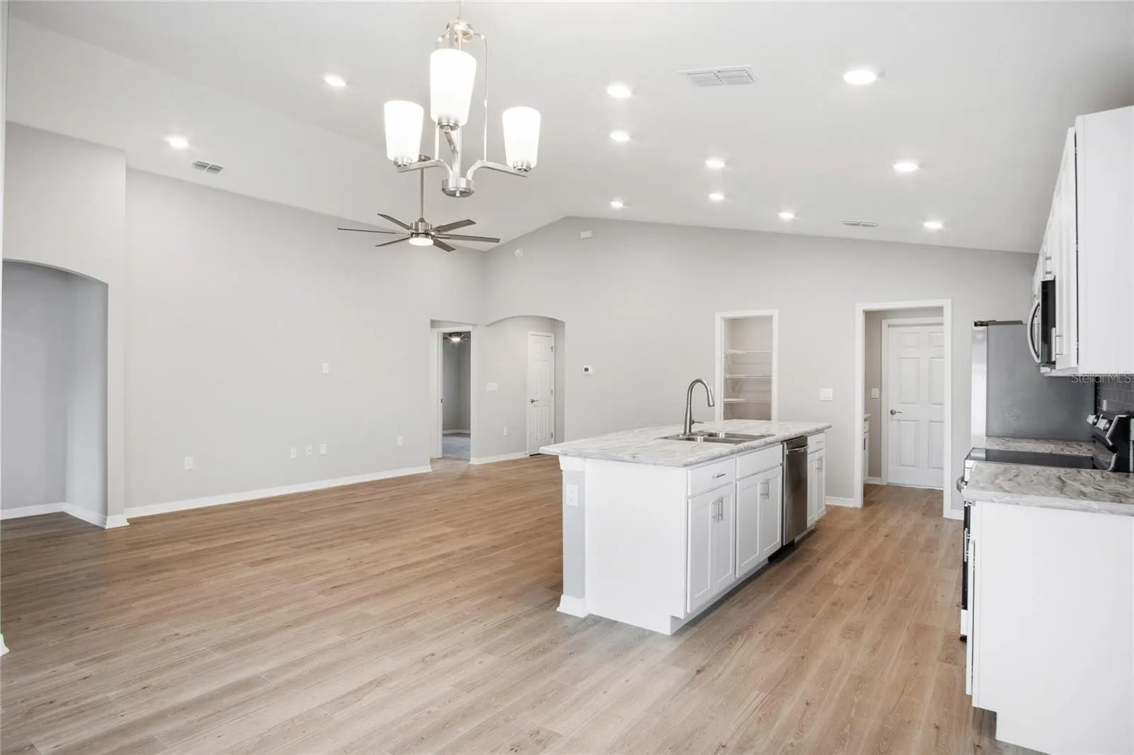 1075 TROPEA LN