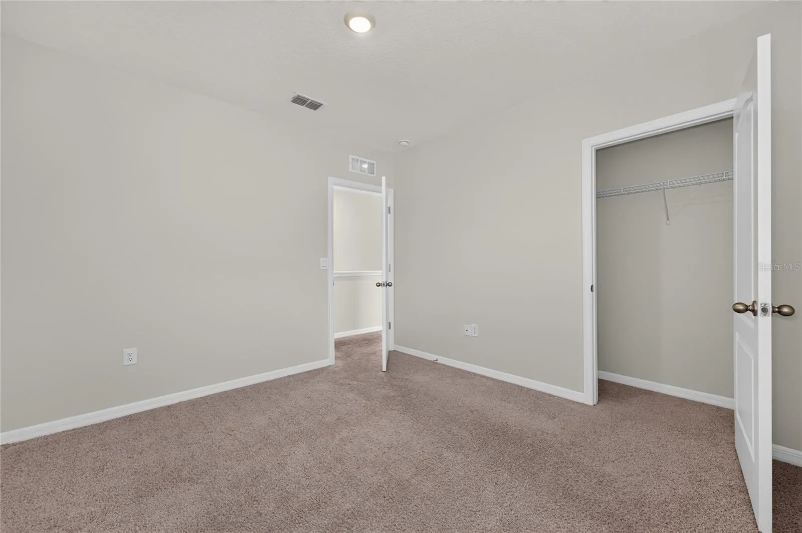 2920 SUNRIDGE LOOP