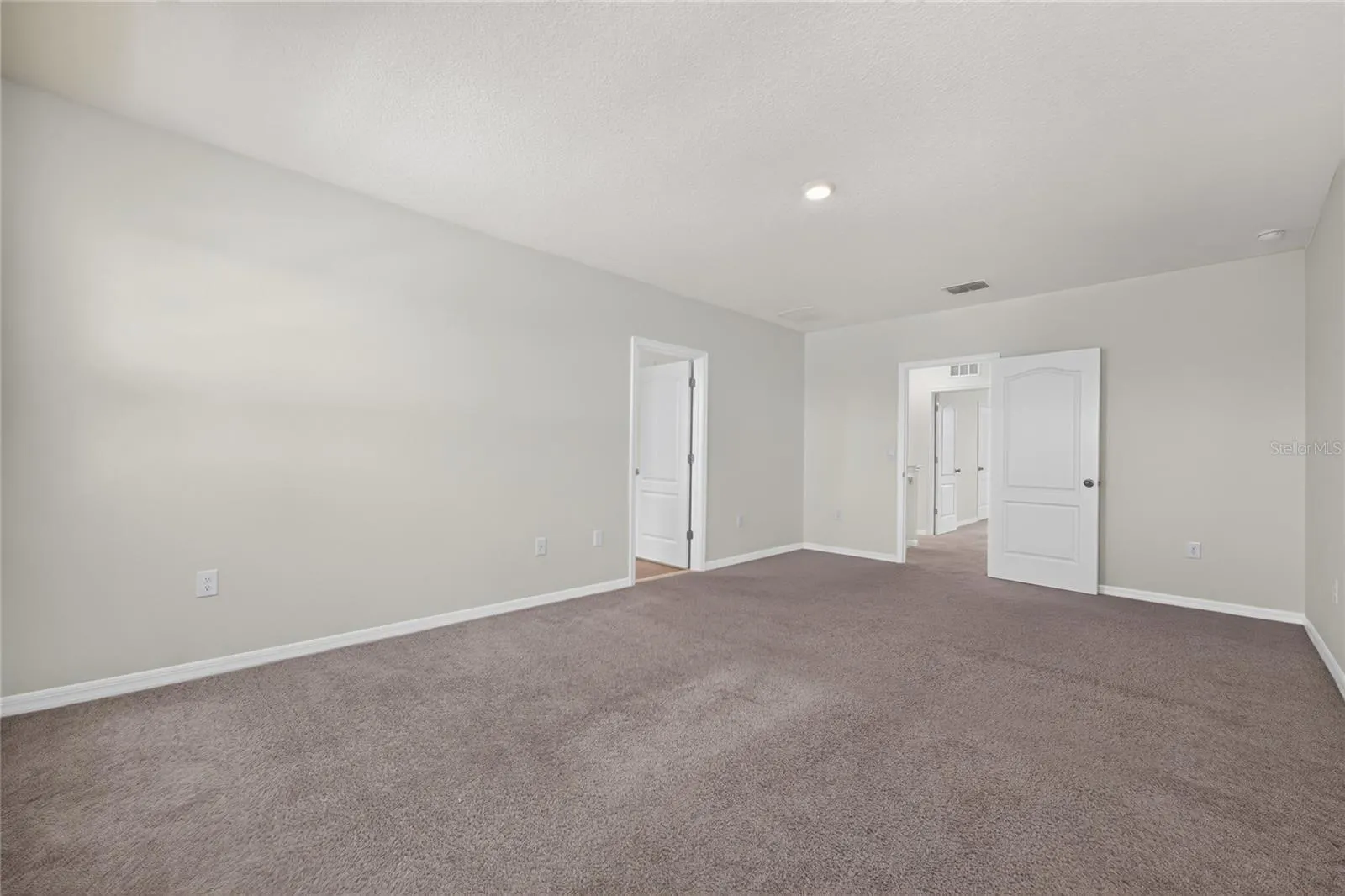 2920 SUNRIDGE LOOP