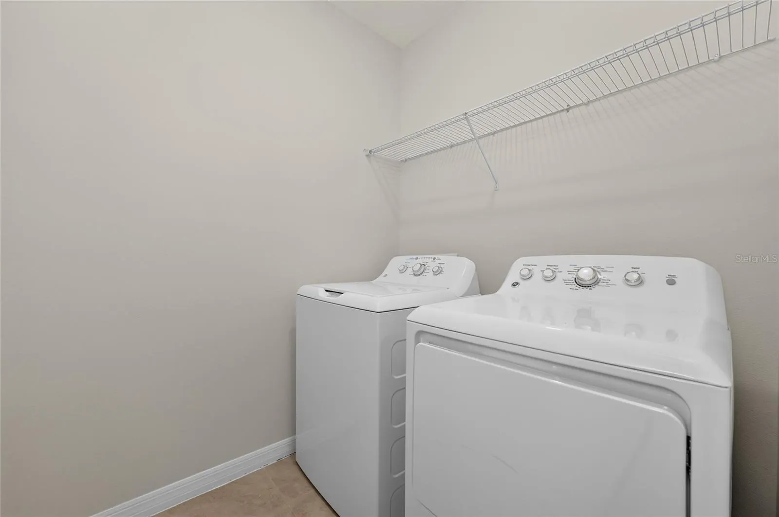 2920 SUNRIDGE LOOP