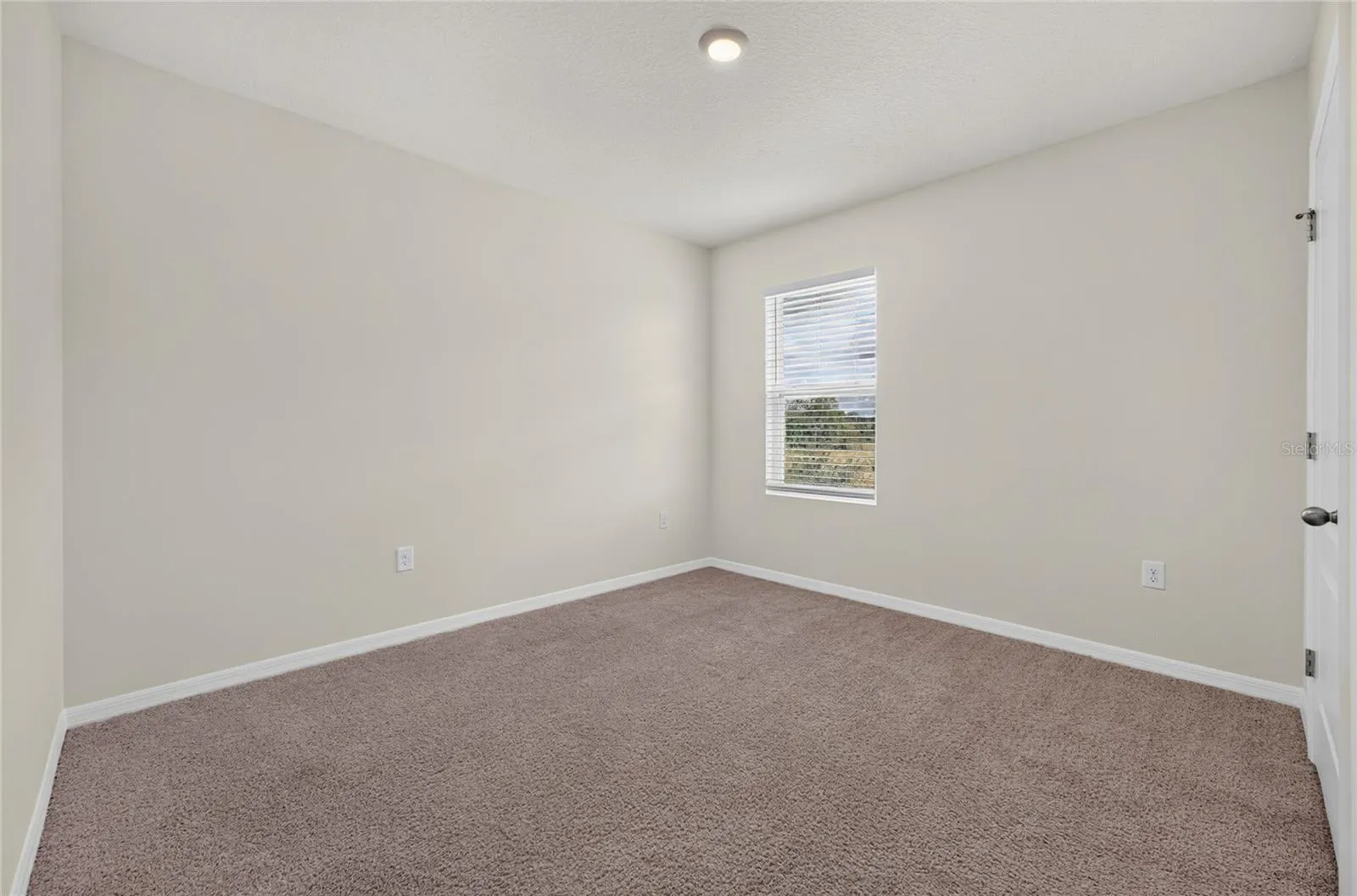 2920 SUNRIDGE LOOP