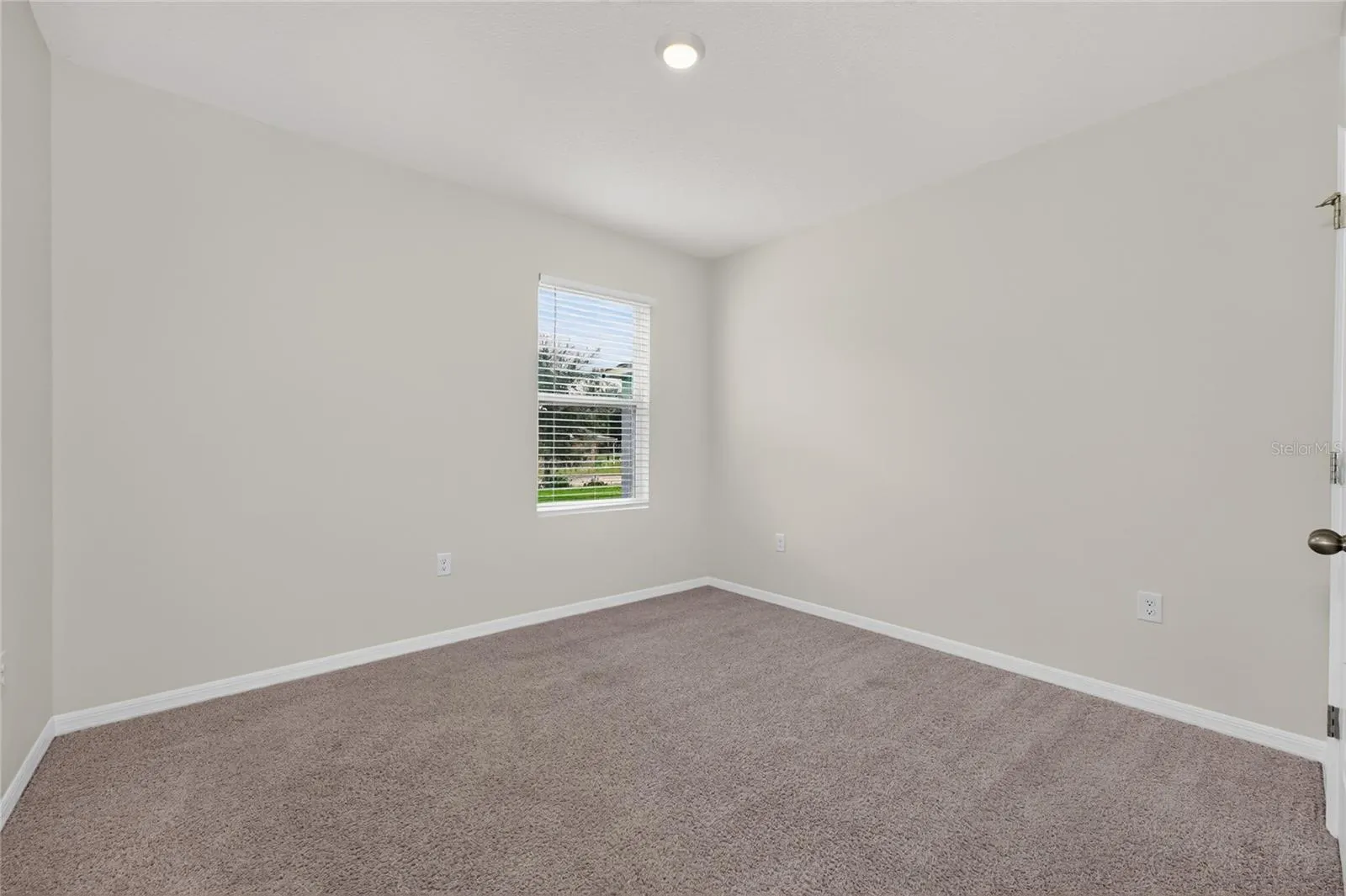 2920 SUNRIDGE LOOP