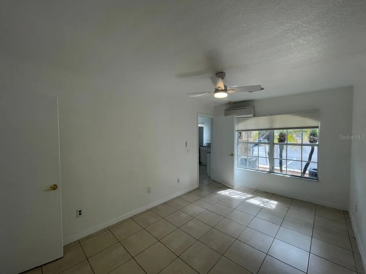 601 WASHINGTON PALM LOOP #B #B