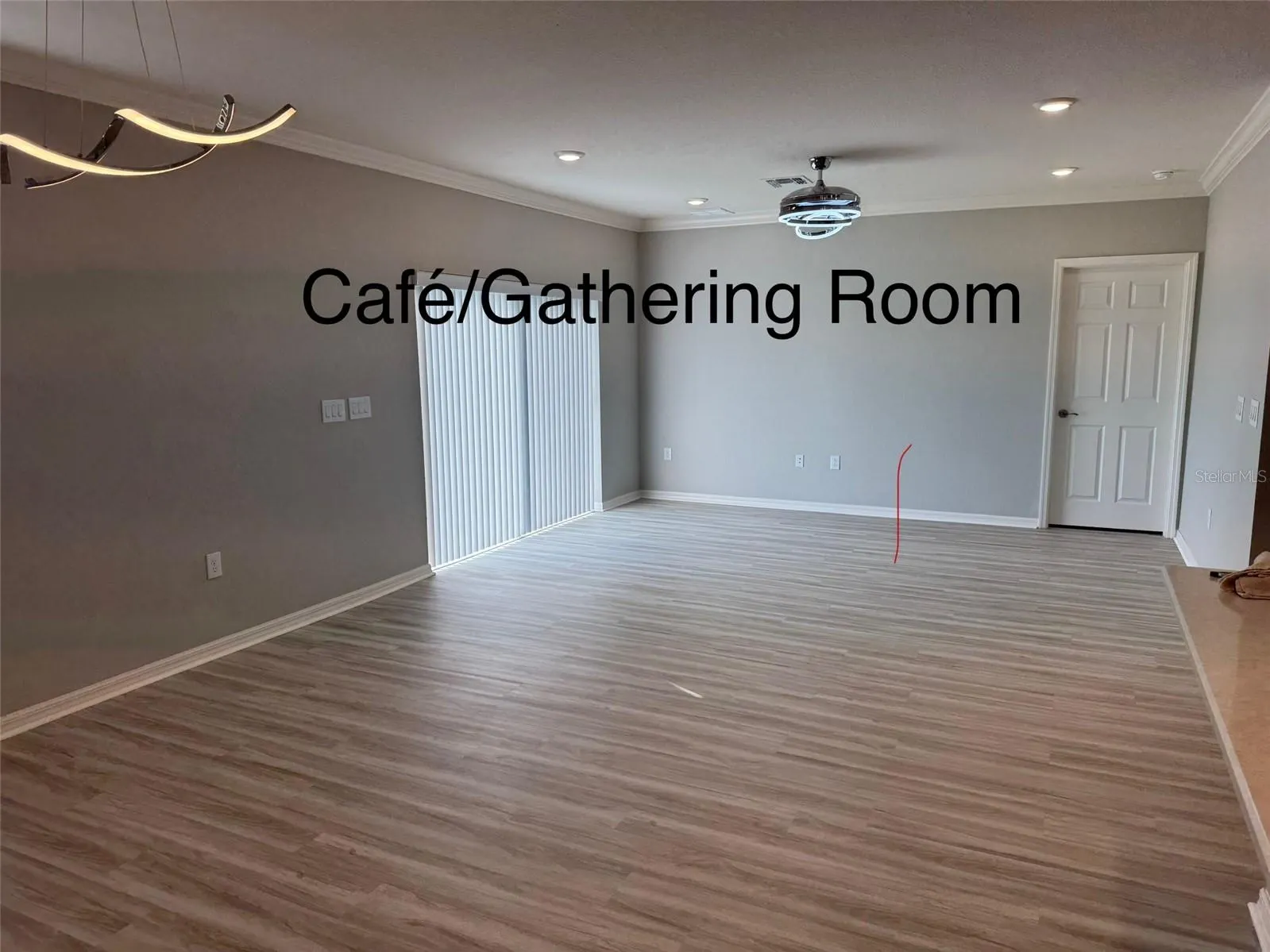 1016 CASCADE DR