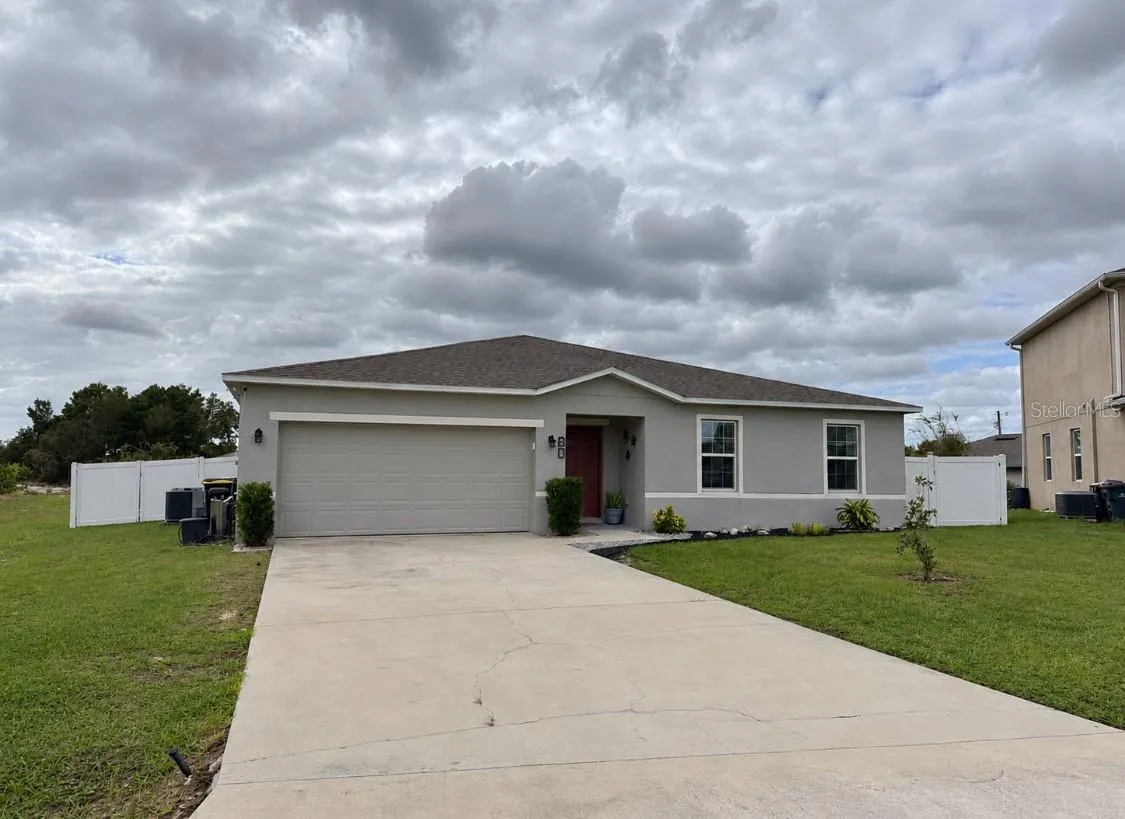 80 ZINNIA LN E