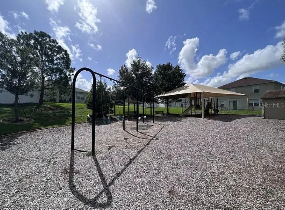 247 CANNA DR